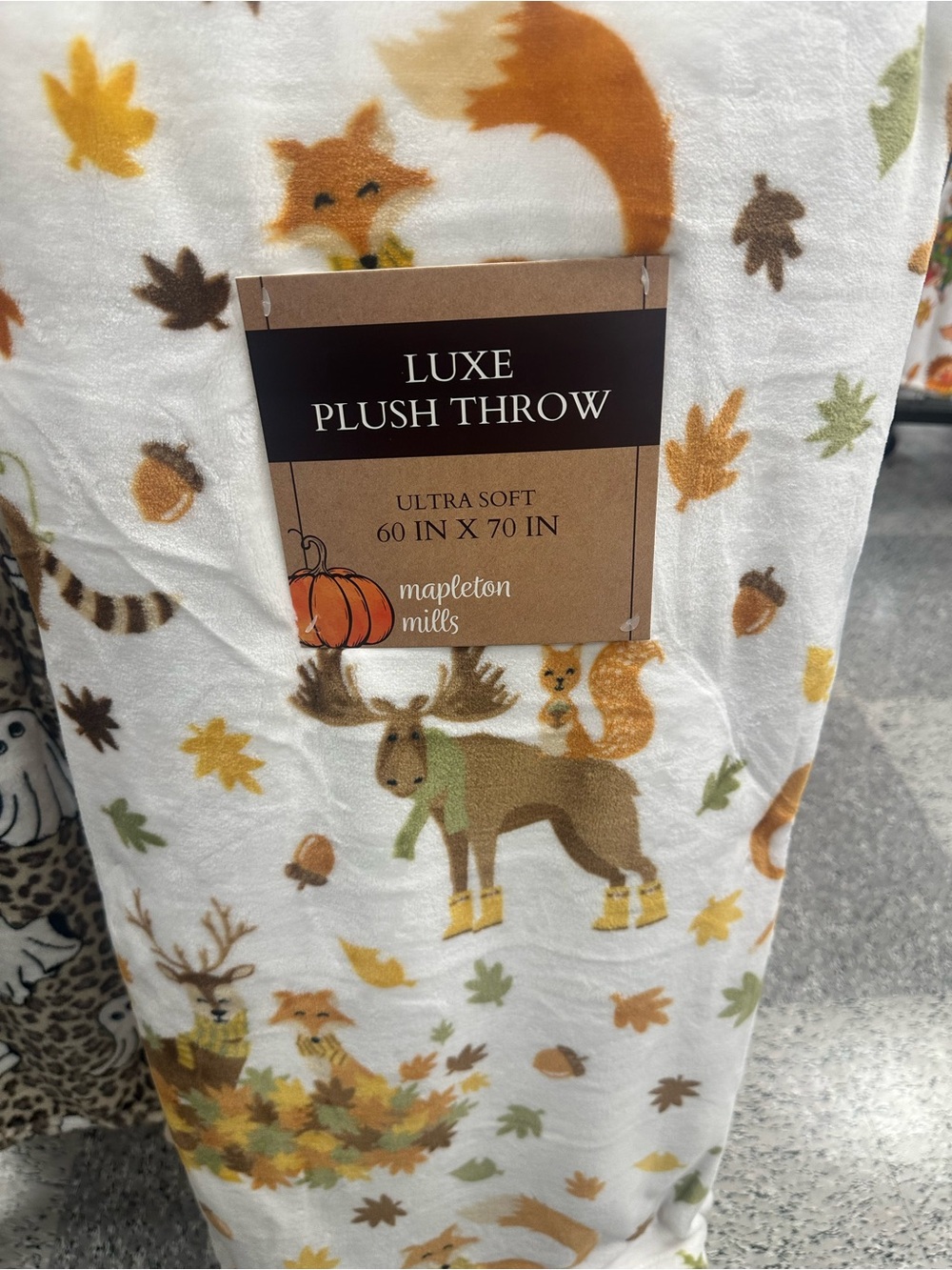 Mapleton Mills Fox Deer Woodlife Plush Throw Blanket